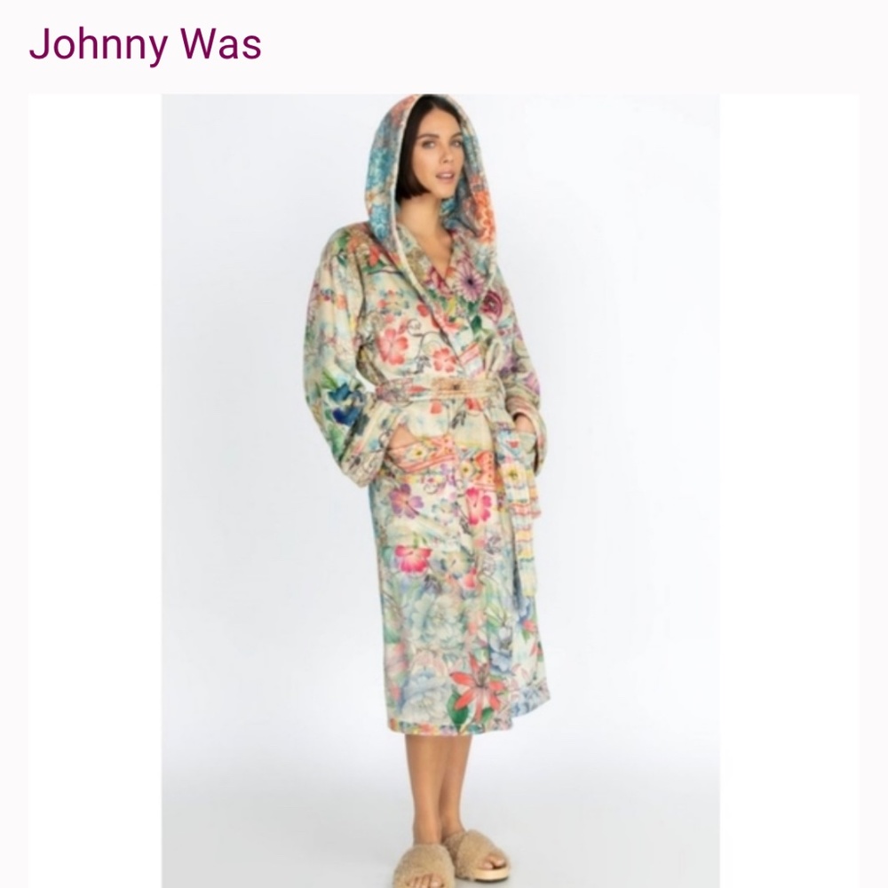 Johnny Was Robe